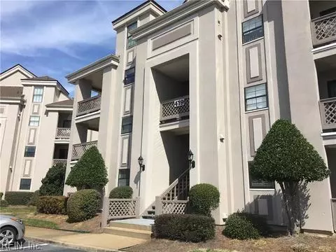 421 Harbour Pt #104, Virginia Beach, VA 23451