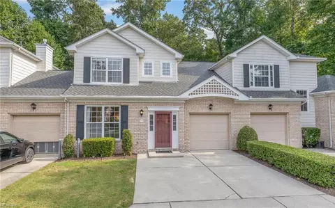 1526 Long Parish Way, Chesapeake, VA 23320