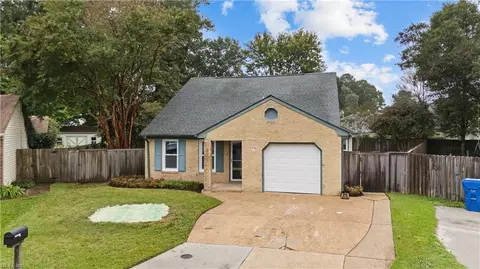 2001 Stormy Ct, Virginia Beach, VA 23456