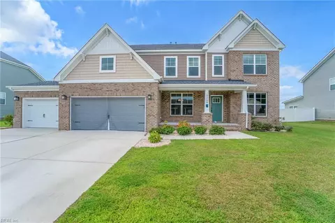 3208 Hector Ln, Chesapeake, VA 23323