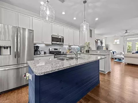 1221 Arabella Dr, Newport News, VA 23608