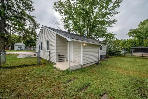 101 Fox Hill Rd, Hampton, VA 23669 photo 13