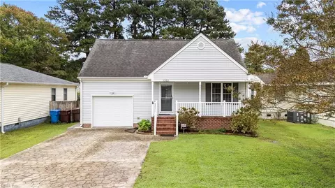 1322 Hazel Ave, Chesapeake, VA 23325