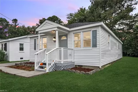 321 Bullock St, Suffolk, VA 23434