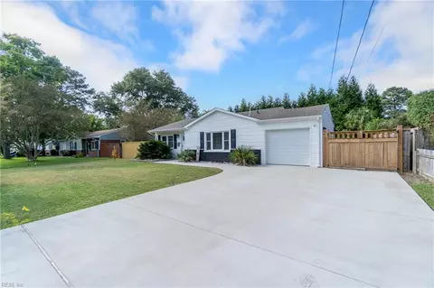 4740 Quinwood Ln, Virginia Beach, VA 23455