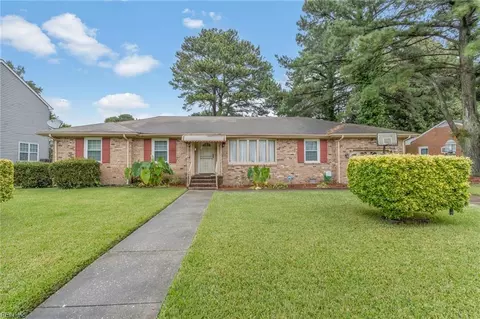2001 Evergreen Pl, Portsmouth, VA 23704