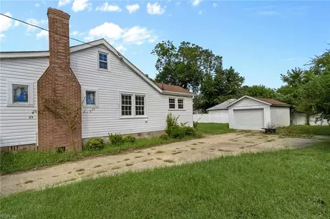 Exterior - 5 E Chamberlin Ave, Hampton, VA 23663 photo 4 of 4