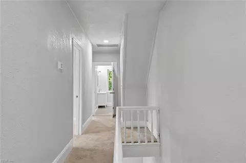 Entry Way - 1459 Chapel St, Norfolk, VA 23504 photo 5 of 5