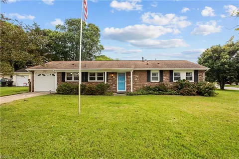5748 Caddoan Rd, Virginia Beach, VA 23462