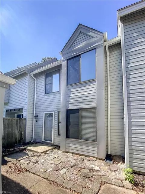 756 Hecate Dr, Virginia Beach, VA 23454
