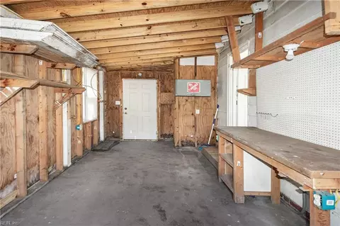 Entry Way - 8019 Van Patten Rd, Norfolk, VA 23505 photo 7 of 7