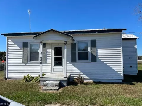 31000 Statesville Rd, Newsoms, VA 23874