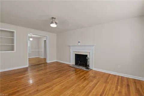Living - 23 Brookfield Dr, Hampton, VA 23666 photo 1 of 4