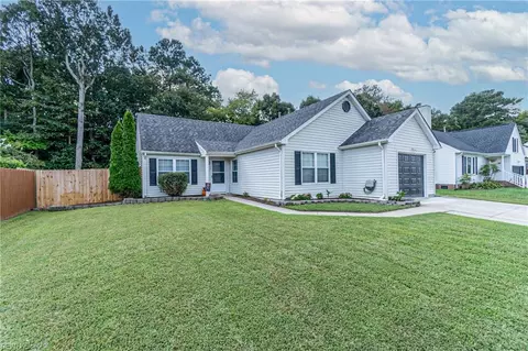 154 Ashford Dr, Suffolk, VA 23434