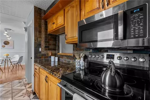 910 E Ocean View Ave #3, Norfolk, VA 23503 photo 9