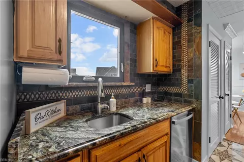 910 E Ocean View Ave #3, Norfolk, VA 23503 photo 10