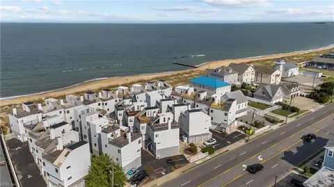 910 E Ocean View Ave #3, Norfolk, VA 23503 photo 5