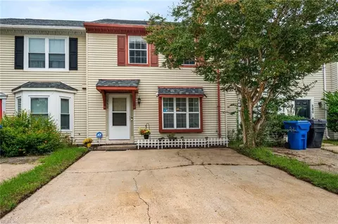 538 Peregrine St, Virginia Beach, VA 23462