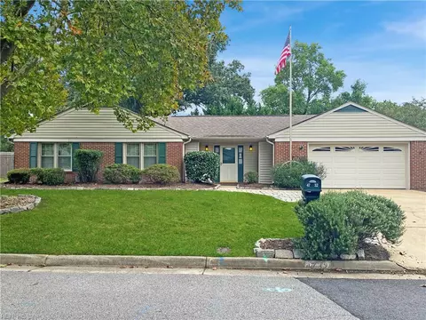4732 Marlborough Dr, Virginia Beach, VA 23464