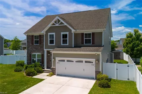 1114 Annie Olah Cres, Chesapeake, VA 23322