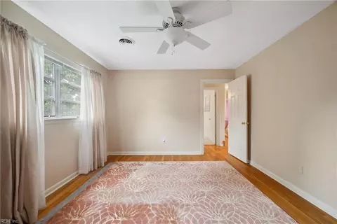 Bedroom - 210 Florence Dr, Hampton, VA 23666 photo 4 of 5