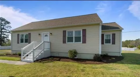 17378 River Rd, Courtland, VA 23837