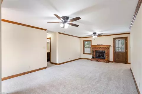 Living - 3020 Taylor Rd, Chesapeake, VA 23321 photo 3 of 3