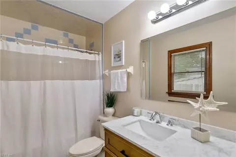Bath - 3020 Taylor Rd, Chesapeake, VA 23321 photo 2 of 2