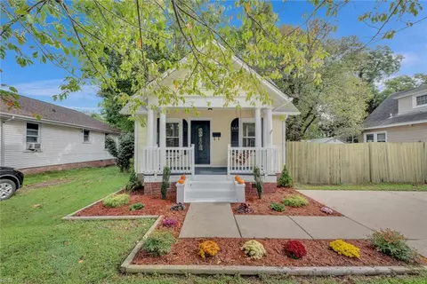 260 Powhatan Pw Pkwy, Hampton, VA 23661
