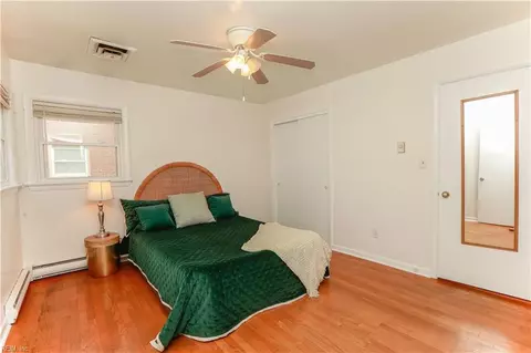 425 Gordon Ct, Hampton, VA 23666 photo 11