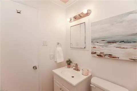 425 Gordon Ct, Hampton, VA 23666 photo 22