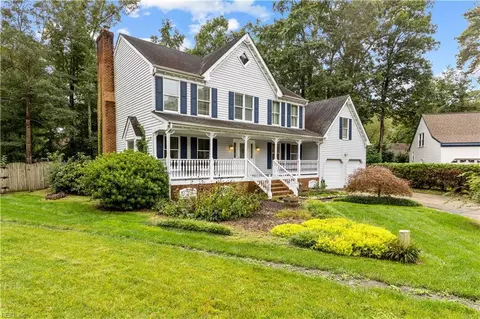 349 Spice Bush Ct, Chesapeake, VA 23320