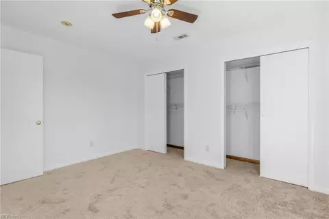 Bedroom - 7 Sandpiper Ct, Hampton, VA 23669 photo 11 of 13