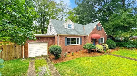 7420 Decreny Cir, Norfolk, VA 23505