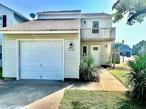 1236 Shawn Dr, Virginia Beach, VA 23453