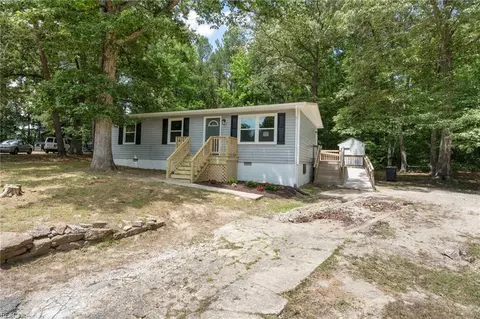 131 Theodore Allen Rd, Williamsburg, VA 23188