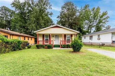 1209 Virginia St, Franklin, VA 23851