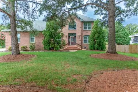 904 Anna Joy Ct, Chesapeake, VA 23320