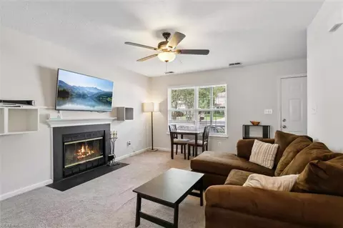 106 Rusty Ct, Williamsburg, VA 23185 photo 6