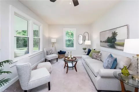 Living - 2907 Eustis Ave, Chesapeake, VA 23325 photo 1 of 1