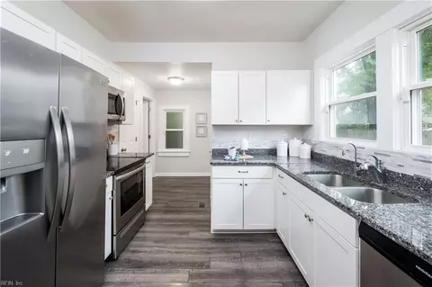 Kitchen - 2907 Eustis Ave, Chesapeake, VA 23325 photo 1 of 4