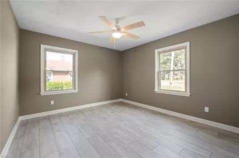 2132 Christopher Dr, Chesapeake, VA 23321 photo 18