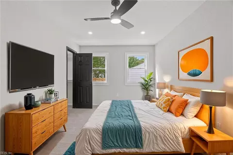 Bedroom - 313 E Lorengo Ave, Norfolk, VA 23503 photo 1 of 8