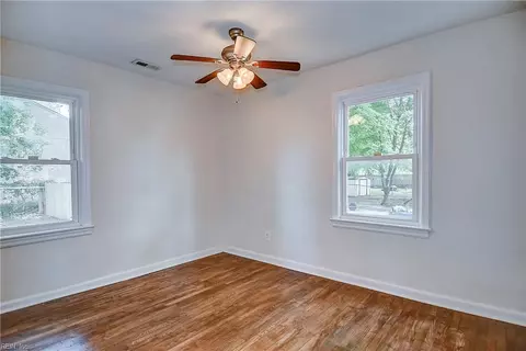 Other - 706 Lee St, Hampton, VA 23669 photo 3 of 5