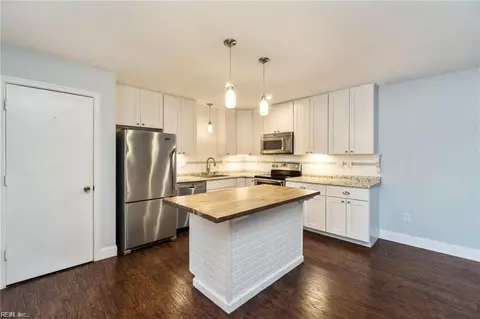 1623 Ocean Bay Dr, Virginia Beach, VA 23454