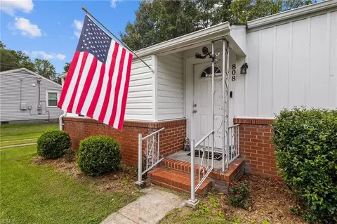 808 Jewell Ave, Portsmouth, VA 23701