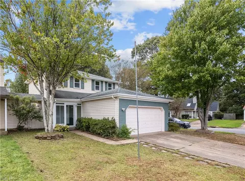 1669 Sweet Bay Ln, Virginia Beach, VA 23464