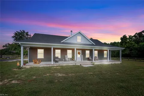 15338 Everets Rd, Windsor, VA 23487