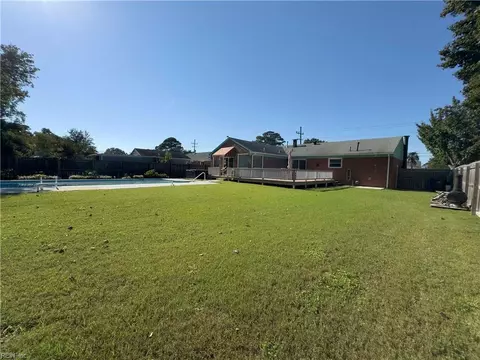 Exterior - 8216 Mona Ave, Norfolk, VA 23518 photo 14 of 14