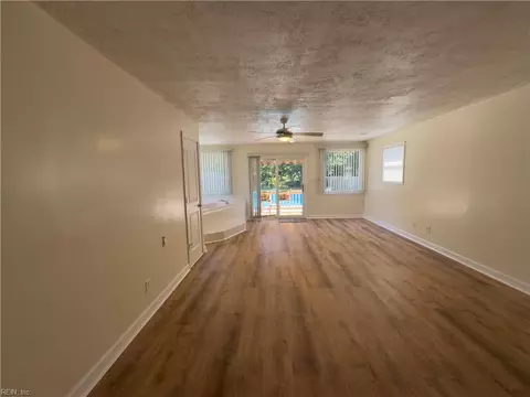 Living - 8216 Mona Ave, Norfolk, VA 23518 photo 5 of 6